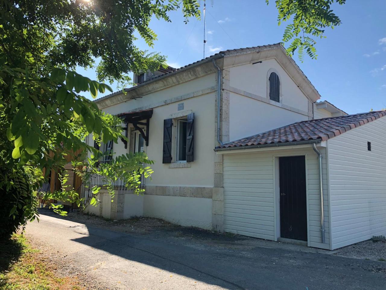 L’île aux Bateaux Bed & Breakfast Buzet-sur-Baise Exterior foto